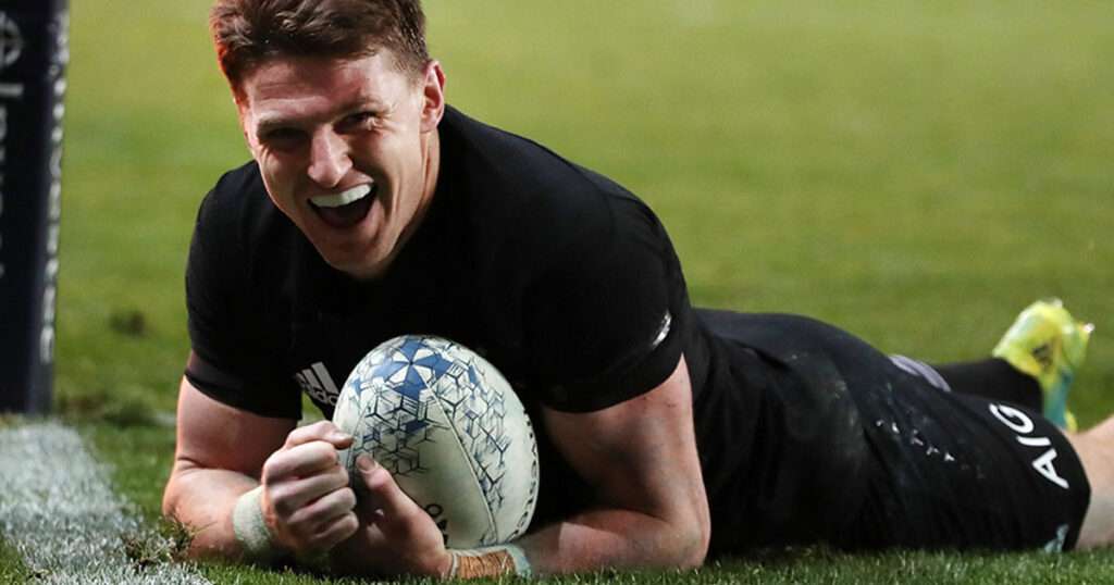 All Blacks counter attack 2025 try-scoring action